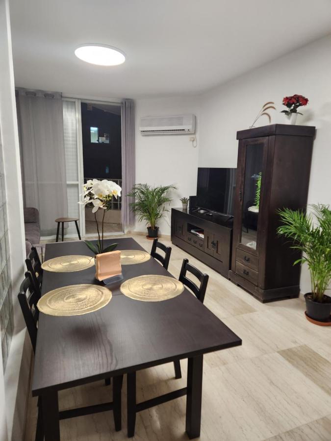 Chilling In Netanya Apartment Exterior photo